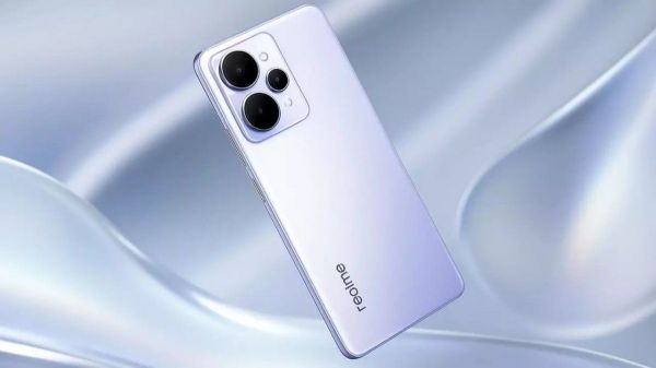 Realme 15 Pro 5G और Realme 15 5G भारत में लॉन्च, 7,000mAh बैटरी और 4K कैमरा के साथ धमाकेदार एंट्री