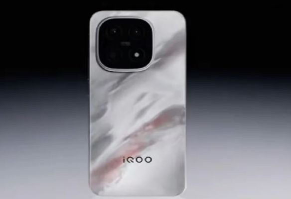 iQOO 15T Launch Update: 8000mAh बैटरी और 200MP कैमरा के साथ मार्केट में तहलका मचाने की तैयारी, जानें भारत में कब देगा दस्तक